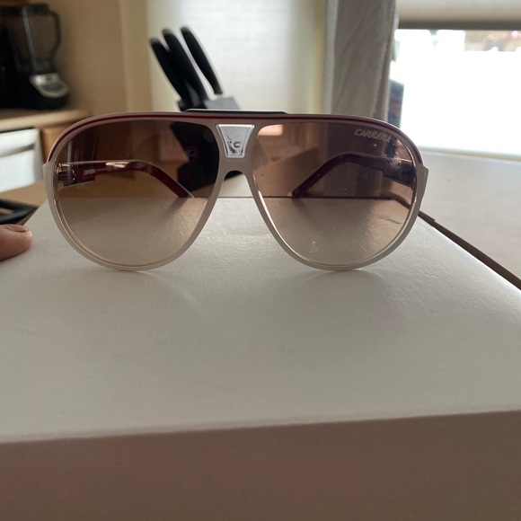 Carrera Sunglasses - Picture 4 of 4